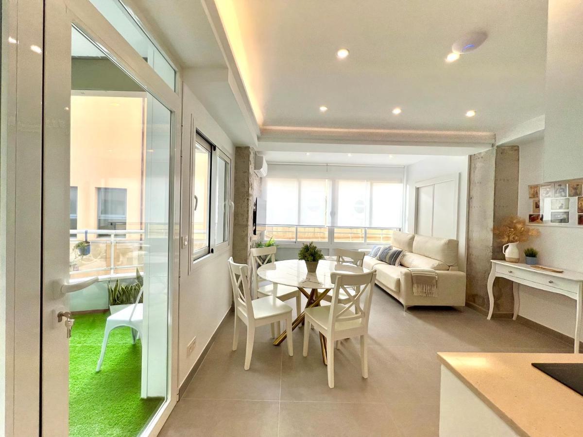 Malagueta Beach III & Terrace By Ele Apartments Málaga Kültér fotó